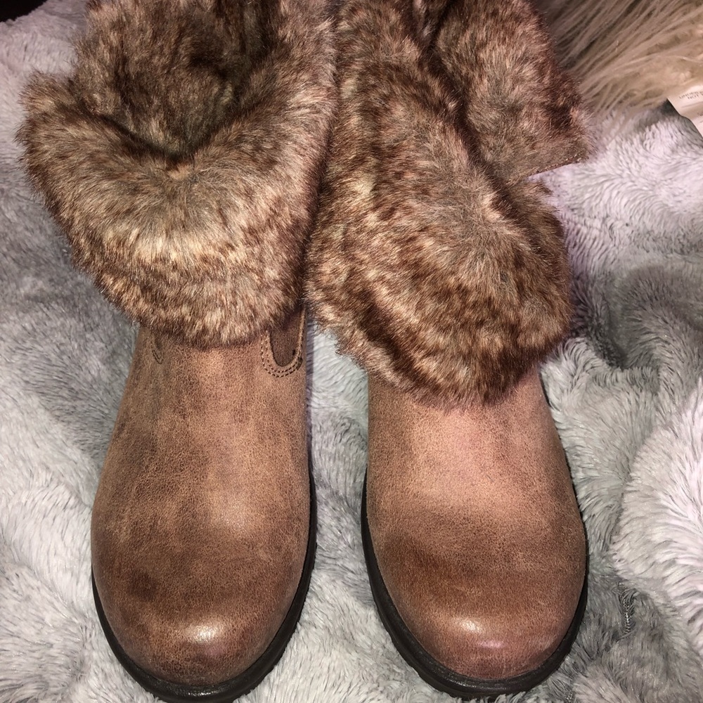 Brown fury boots